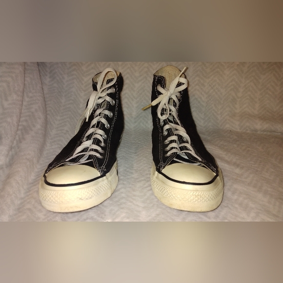 Converse All-Stars - Picture 2 of 7